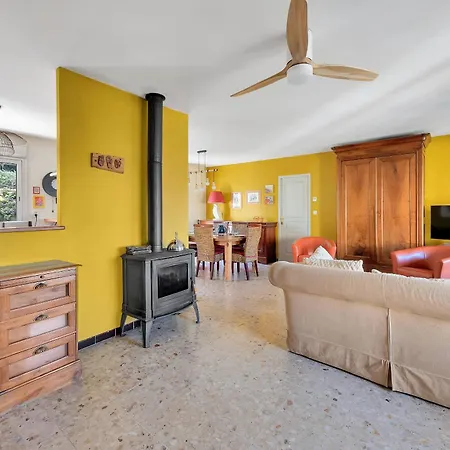 Holiday home Lamourelle *